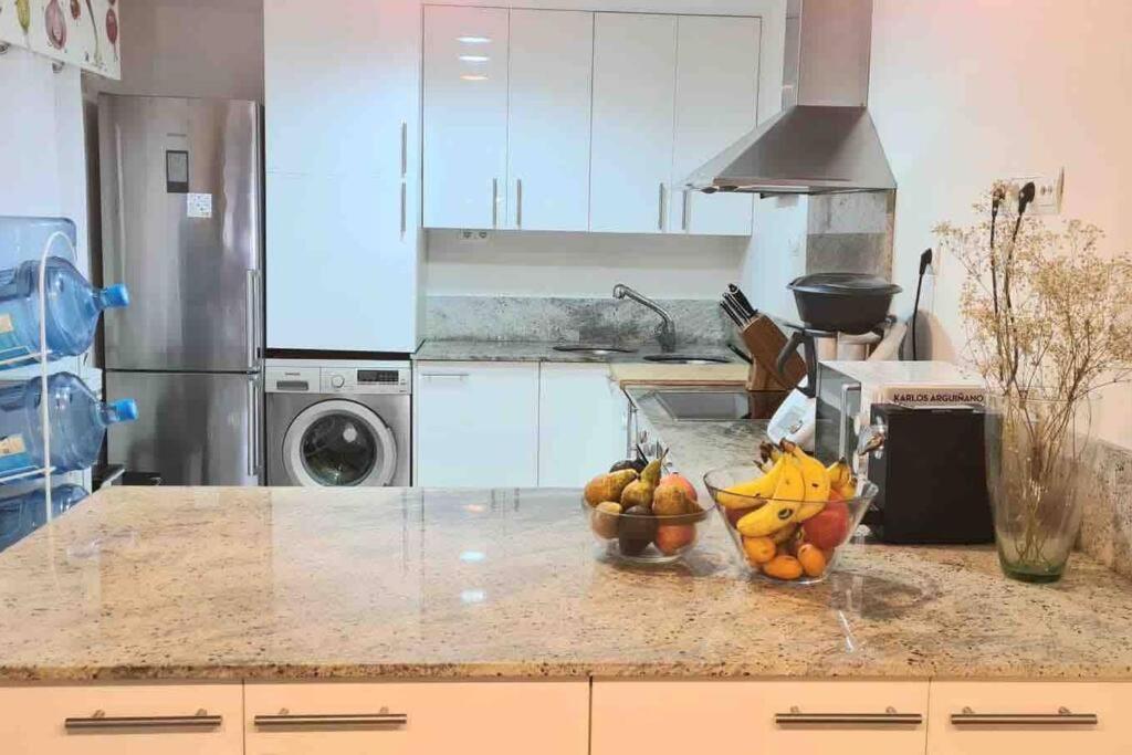 Piso Amplio En El Centro ¡ofertas Para Familias! *